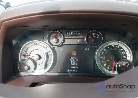 2017 Ram 1500 Laramie 4X4 5'7 Box z USA, uszkodzony, nr VIN 1C6RR7NT2HS862989